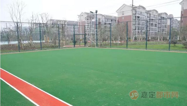  网球主题公园开园，多功能场地满足全民需求