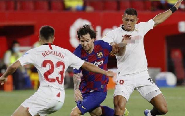  维罗纳门将神勇，多次扑救保住平局  